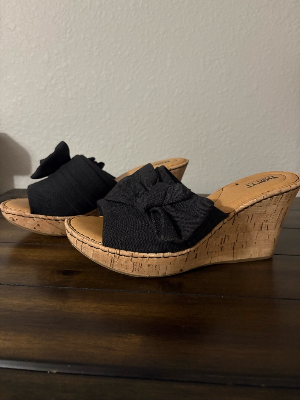 Born Black Canvas Bow Cork Wedge Slides - Picture 2 of 5